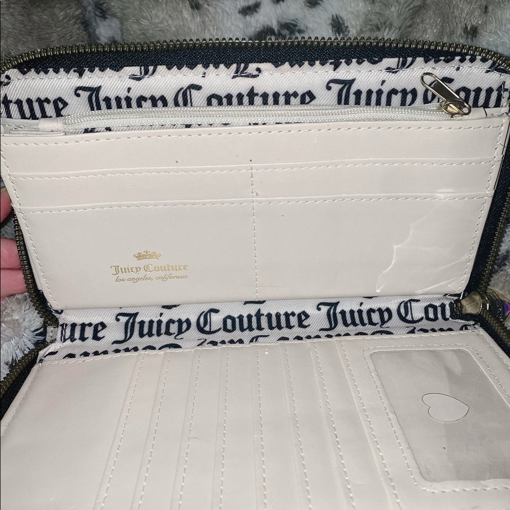 Juicy couture wallet black like new